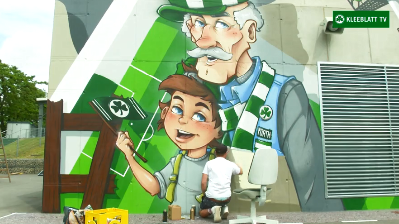 Die Spielvereinigung präsentiert grünes Riesen-Graffiti