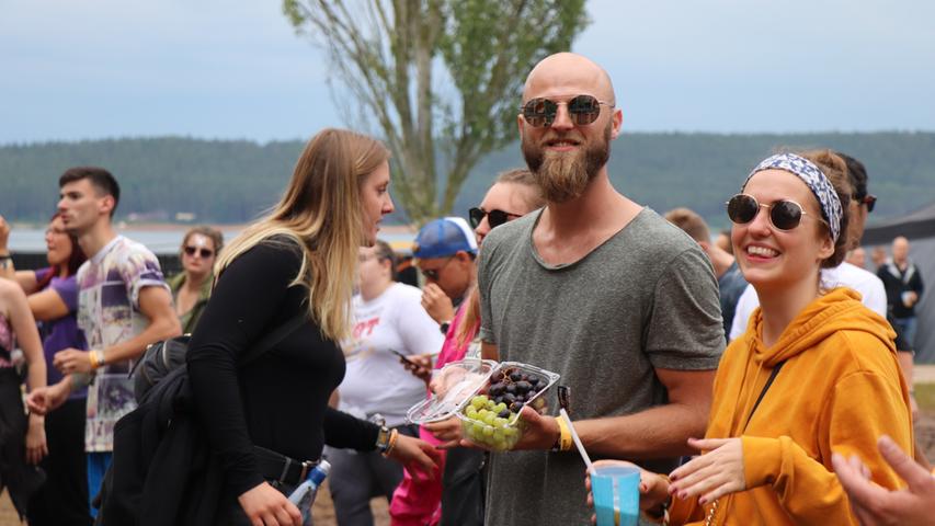 Festival-Bilder: Heiße Küsse beim Burning Beach am Brombachsee