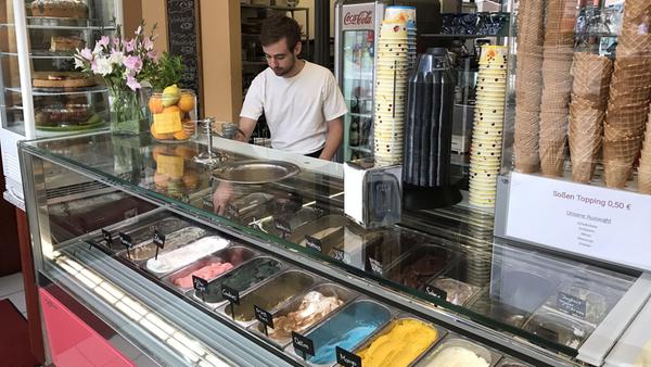 Das Eiscafé Massimo gilt als Geheimtipp in Fürth. Mit 137 Stimmen landet es auf Platz 9 unseres User-Votings.