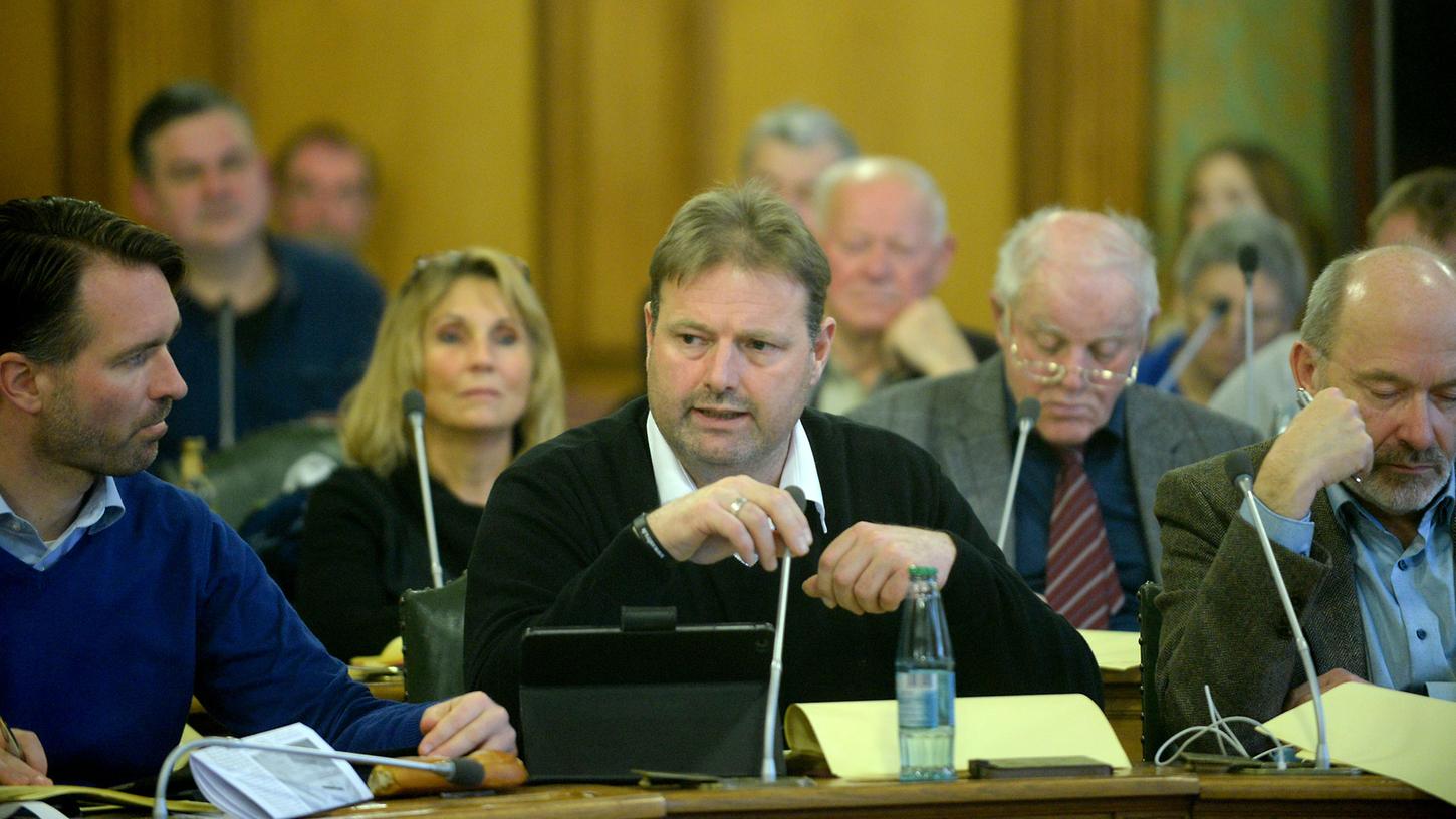 Dietmar Helm (Mitte) tritt erneut für die CSU an. Dietmar Helm (Mitte) tritt erneut für die CSU an.