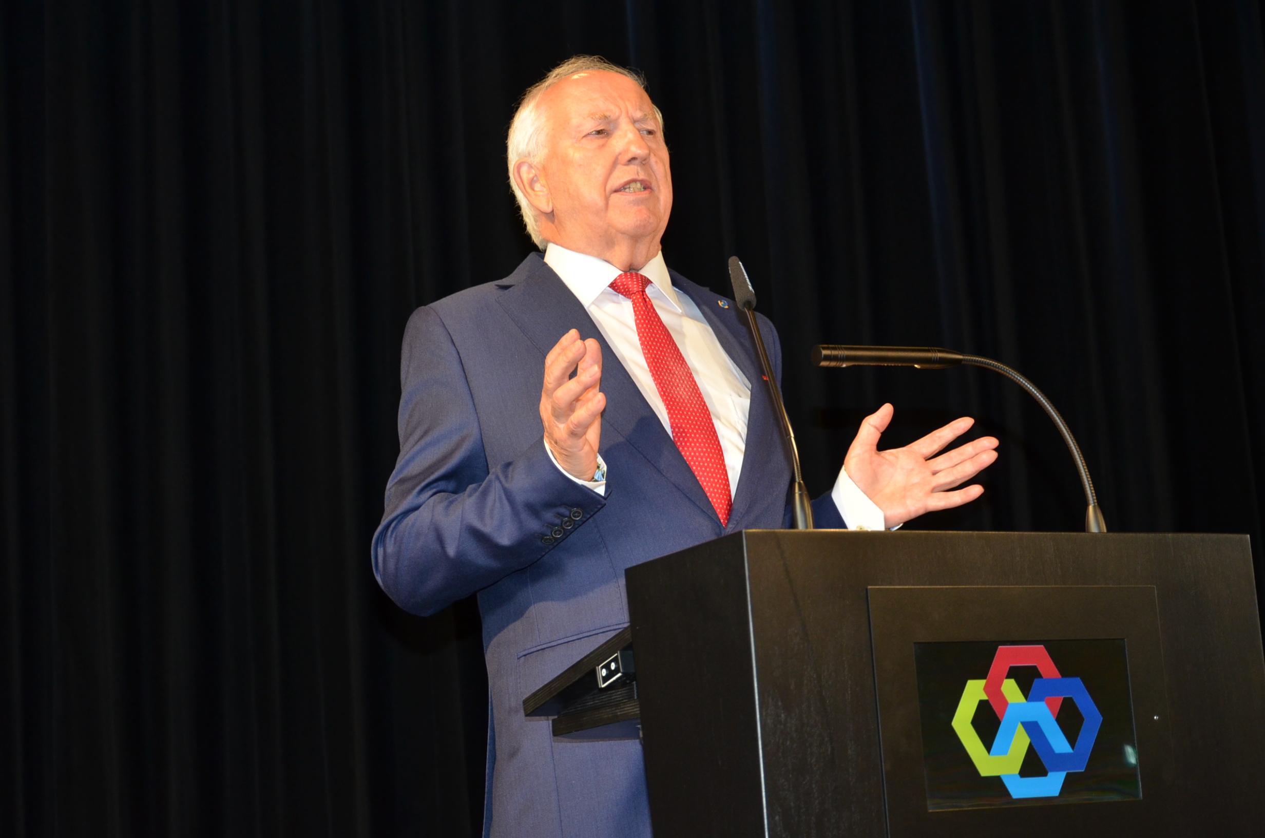 Eine launige Festrede hielt Gunzenhausens Ehrenbürger Ingo Friedrich.