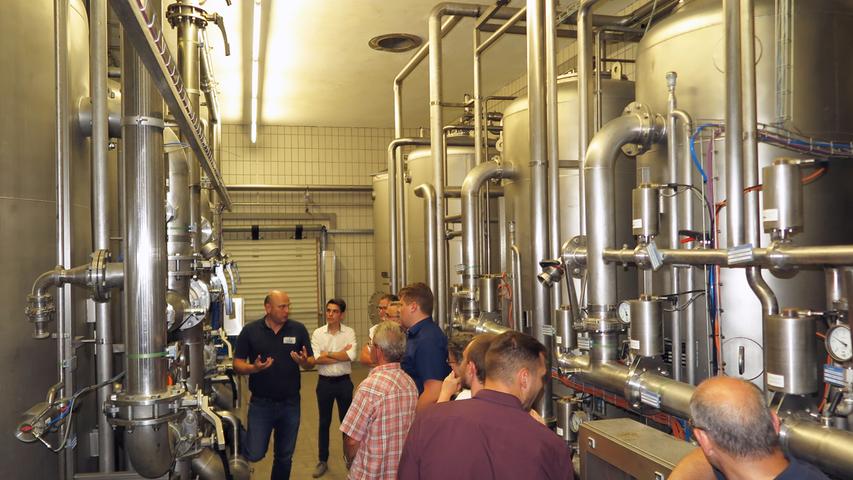 ; ; Altmühltaler Mineralwasser Produktion Treuchtlingen; Rundgang mit JU & Symbolbilder; Patrick Shaw; 24.06.2019