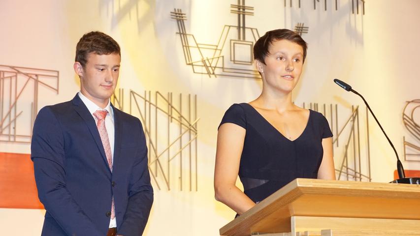 Blickten auf ihre Zeit am SMG: Julian Kött und Maren Lehner.