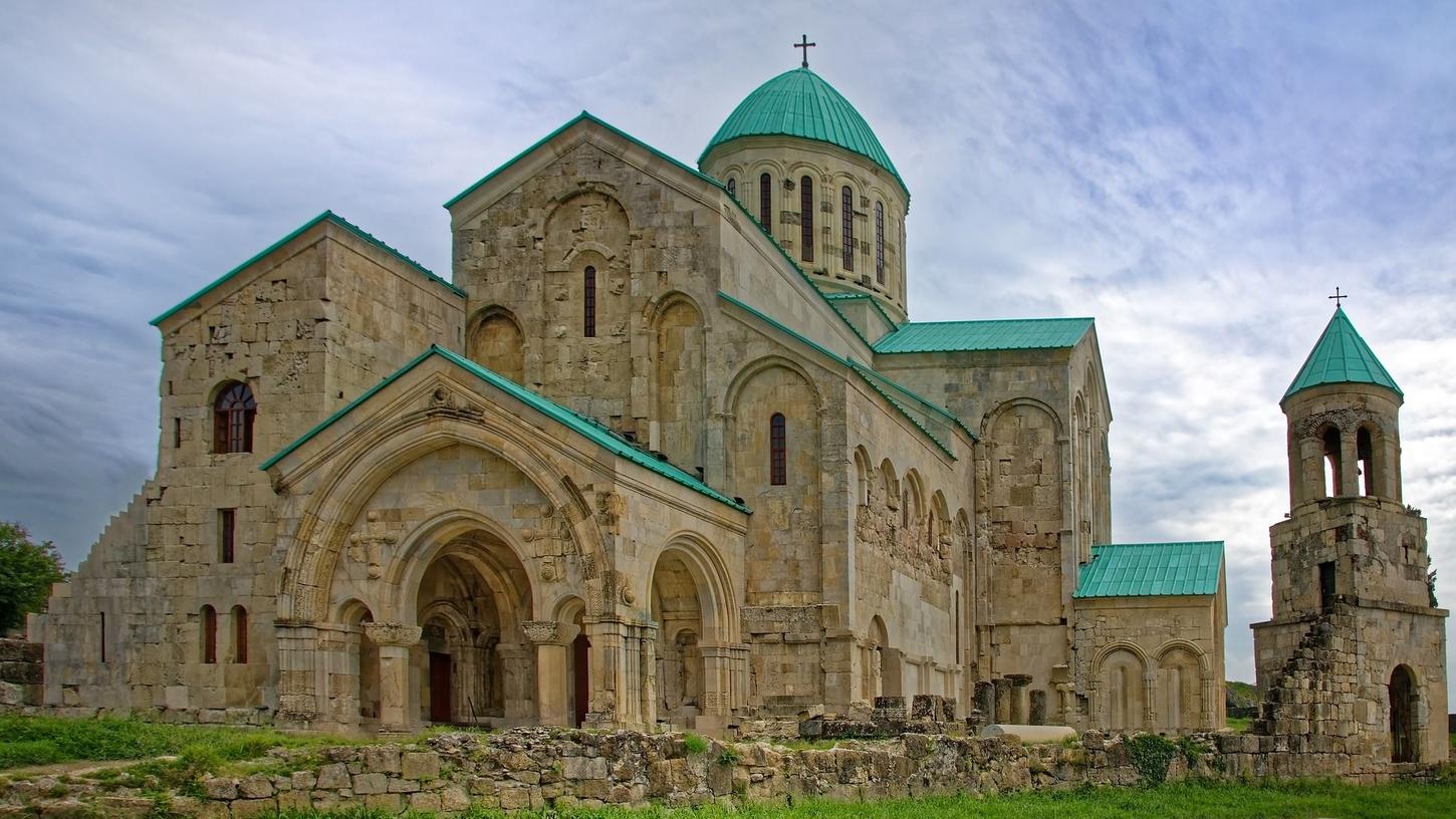 Die Bagrati-Kathedrale in Kutaissi gehört zum UNESCO-Weltkulturerbe.