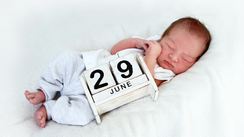 Baby Vukašin erblickte am 29. Juni im St. Theresien-Krankenhaus das Licht der Welt. Bei der Geburt war er stolze 55 Zentimeter groß und wog 3720 Gramm.