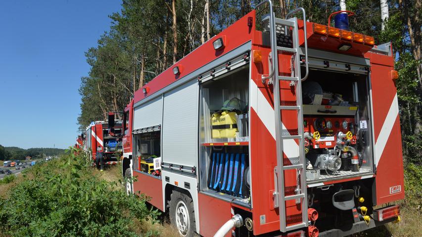 Drei Feuerwehren bei Waldbrand zwischen Kosbach und Häusling im Einsatz