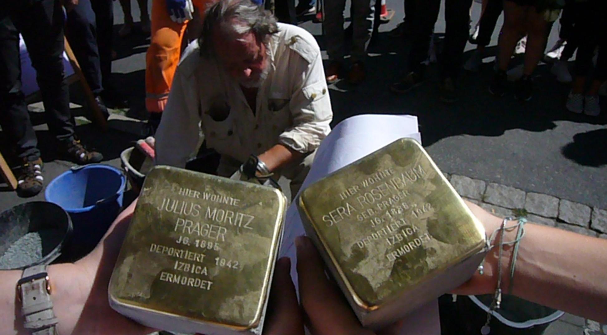 Zeichen gegen das Vergessen: Vier neue Stolpersteine verlegt