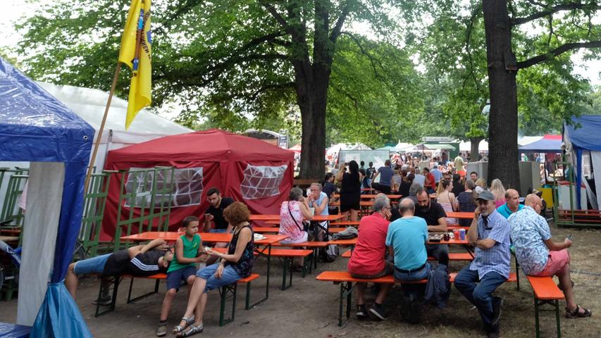 Party und Tanz im Annapark: Die Bilder vom Südstadtfest
