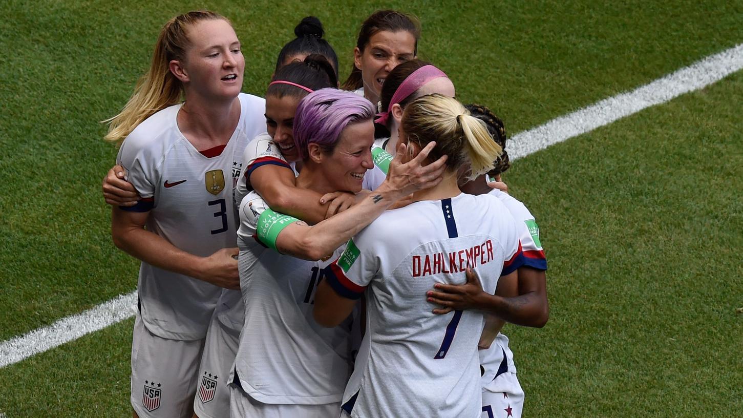 Die amerikanischen Frauen haben den Fußball-Thron erfolgreich verteidigt.