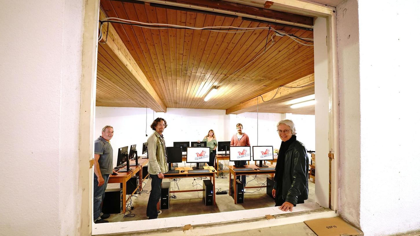 Ein Teppichladen wird in Erlangen zur digitalen Werkstatt 