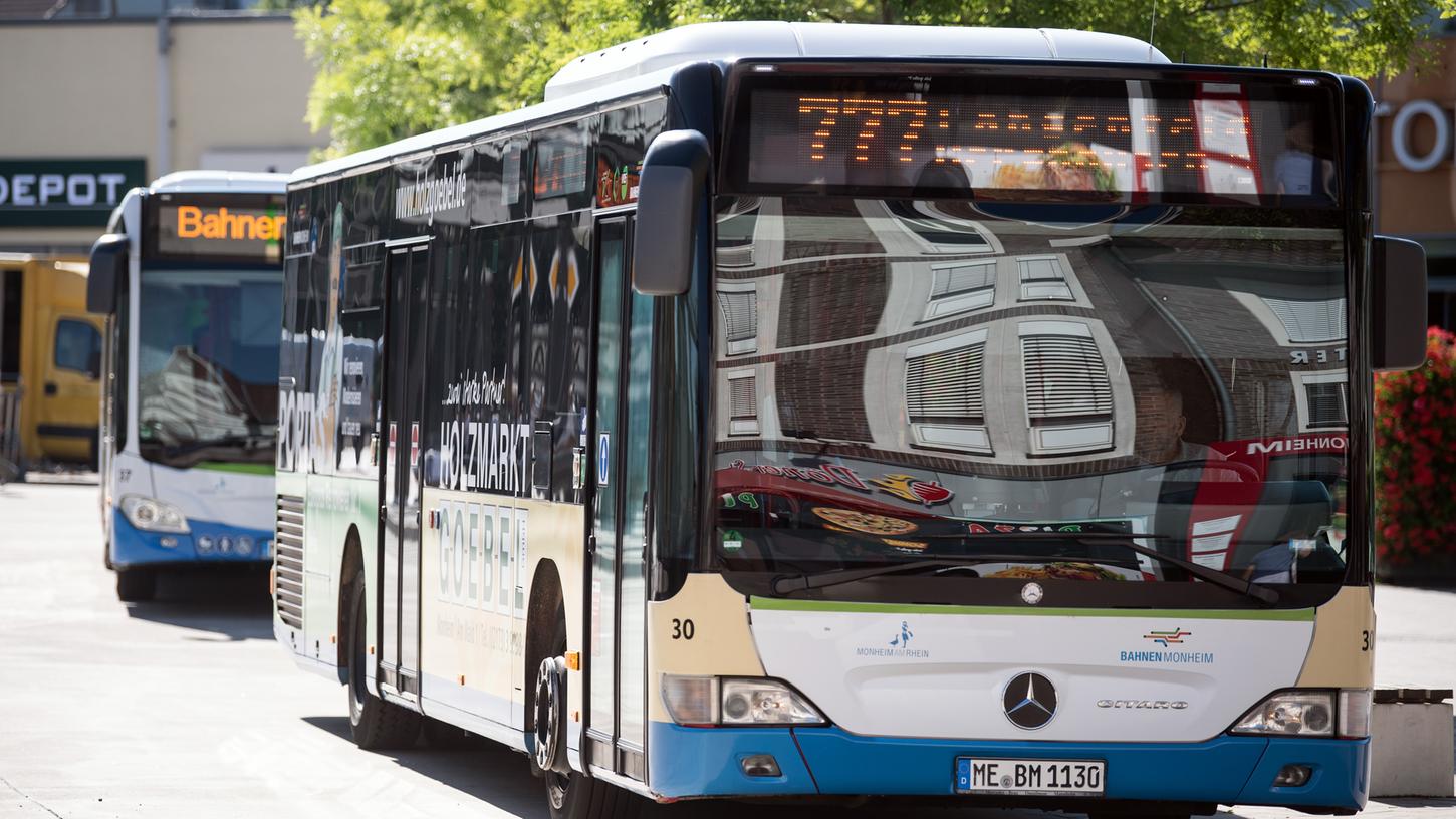 Die Stadt Monheim will einen Gratis-Busverkehr einführen.