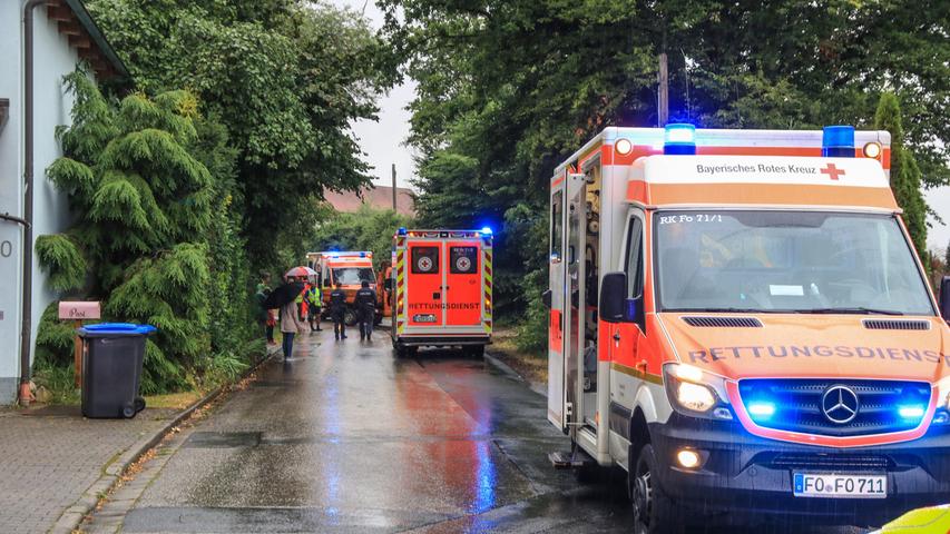 Regennasse Fahrbahn: Unfall von Kleinlaster und Honda in Trailsdorf