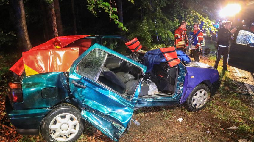 Schwerer Unfall bei Gößweinstein: Mann verliert Kontrolle über Auto