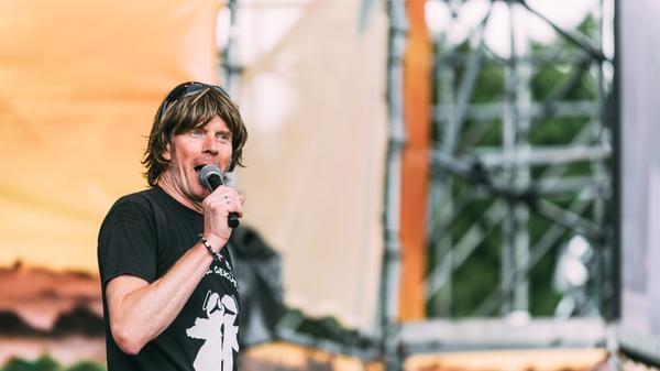 So auch den Nürnbergern auf der Sommer-Sause. Der Mann versteht sein Handwerk eben.