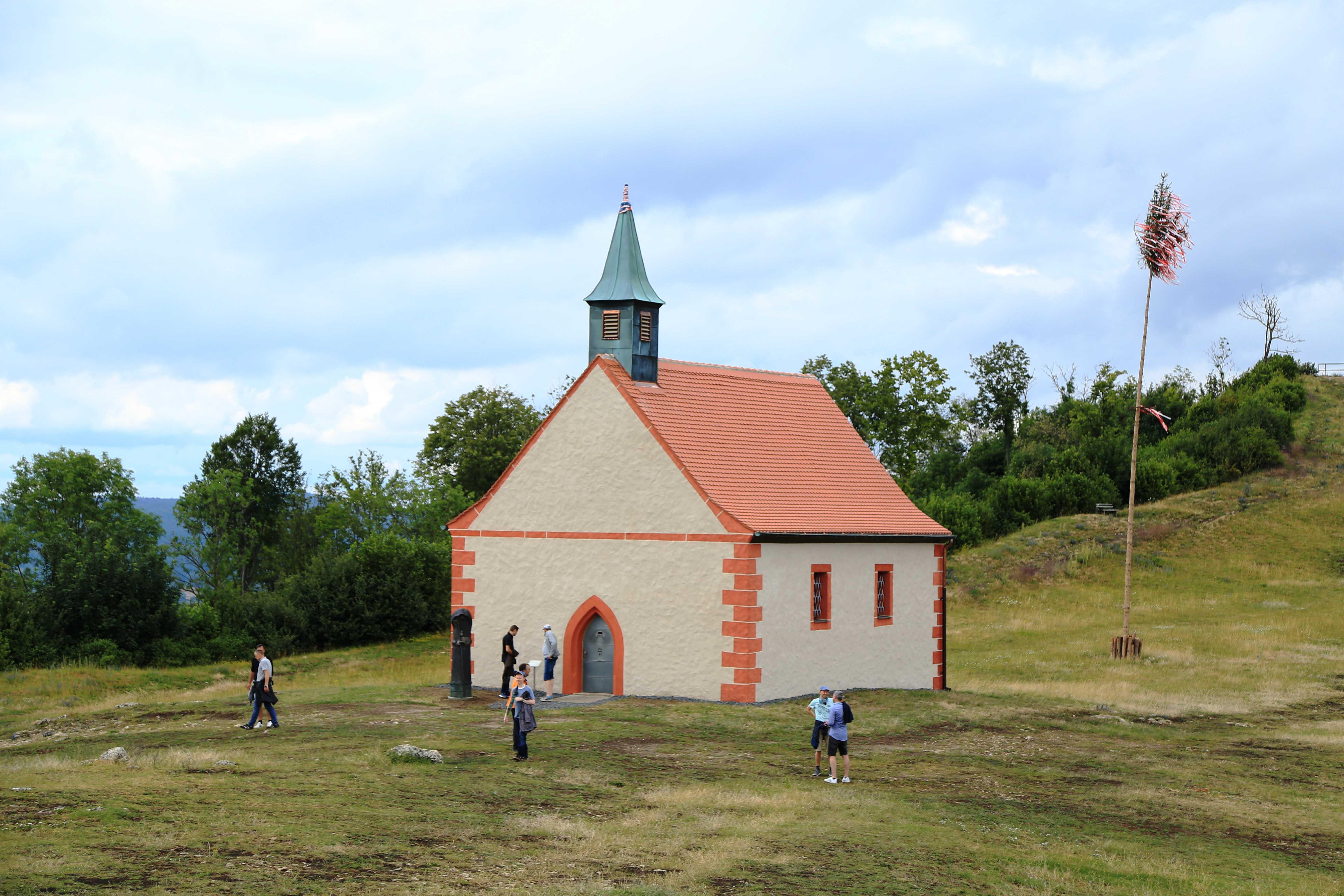 Sanierte WalberlaKapelle Der Erzbischof weiht sie ein Nordbayern
