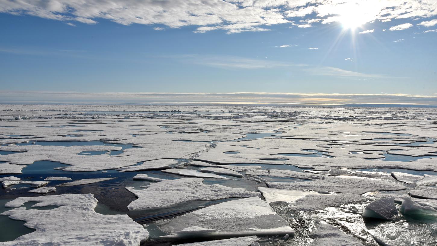 Der durchschnittliche Anstieg des Meeresspiegels in der Arktis lag bei 2,2 Millimetern jährlich und damit unter dem globalen Mittel von etwa drei Millimetern pro Jahr.