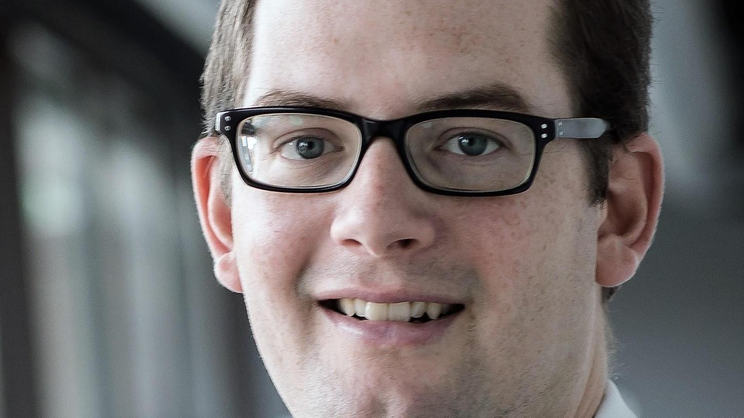 Joachim Jarosch kandidiert für den Erlanger OB-Sessel Joachim Jarosch kandidiert für den Erlanger OB-Sessel