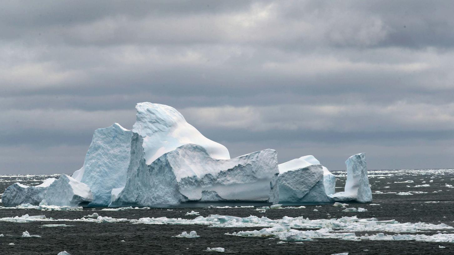Immer mehr Eisberge in der Antartkis lösen sich.