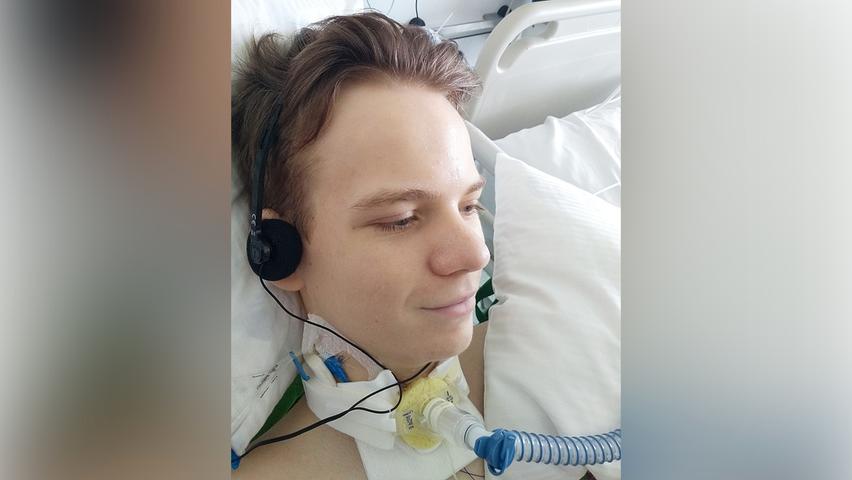 Nathanael (16) aus Treuchtlingen brach sich beim Trampolinspringen die Halswirbelsäule und ist seitdem vom Hals abwärts gelähmt. Der Verein Kinderschicksale richtet ein Spendenkonto ein.