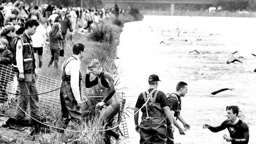 Beim Schwimmen im Main-Donau-Kanal hatten alle gut Platz.