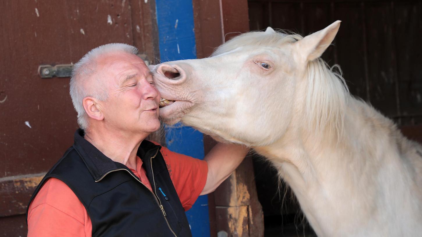 Therapie-Reiten in Pautzfeld hilft kranken Kindern