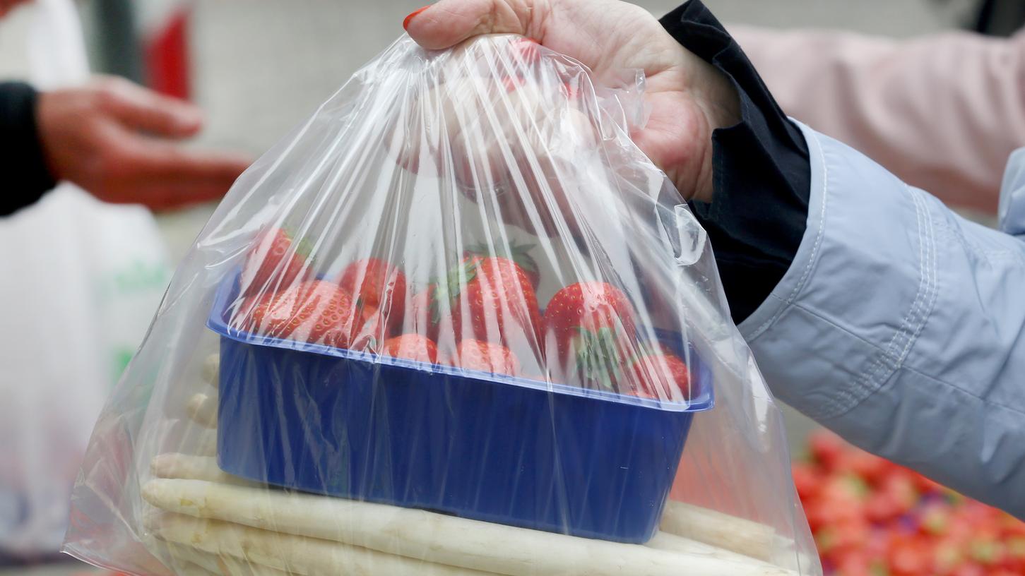 Wer 2019 Erdbeeren und Spargel kauft, muss durchschnittlich etwas mehr zahlen als noch im Jahr zuvor.