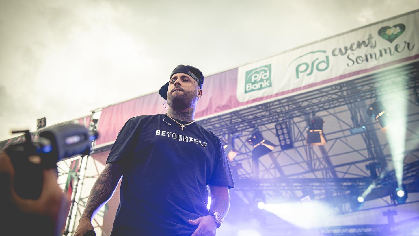 Unter anderem brachte Reggaeton-Sänger Nicky Jam das Airport-Gelände im vergangenen Jahr zum Kochen und zum Tanzen.
Unter anderem brachte Reggaeton-Sänger Nicky Jam das Airport-Gelände im vergangenen Jahr zum Kochen und zum Tanzen.