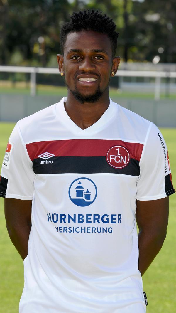 Seinen letztjährigen Rekordeinkauf Virgil Misidjan (25) hätte der Club bei einem adäquaten Angebot wohl gerne ziehen lassen, dann durchkreuzte ein Kreuzbandriss alle Wechselpläne. Aber vielleicht kann der flinke Niederländer so ja doch noch wertvoll werden. Irgendwann 2020.