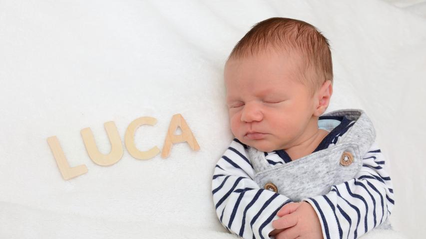 Baby Luca Emilian erblickte am 19. Juli in der Klinik Hallerwiese das Licht der Welt. Bei der Geburt war er 50 Zentimeter groß und wog 2820 Gramm.