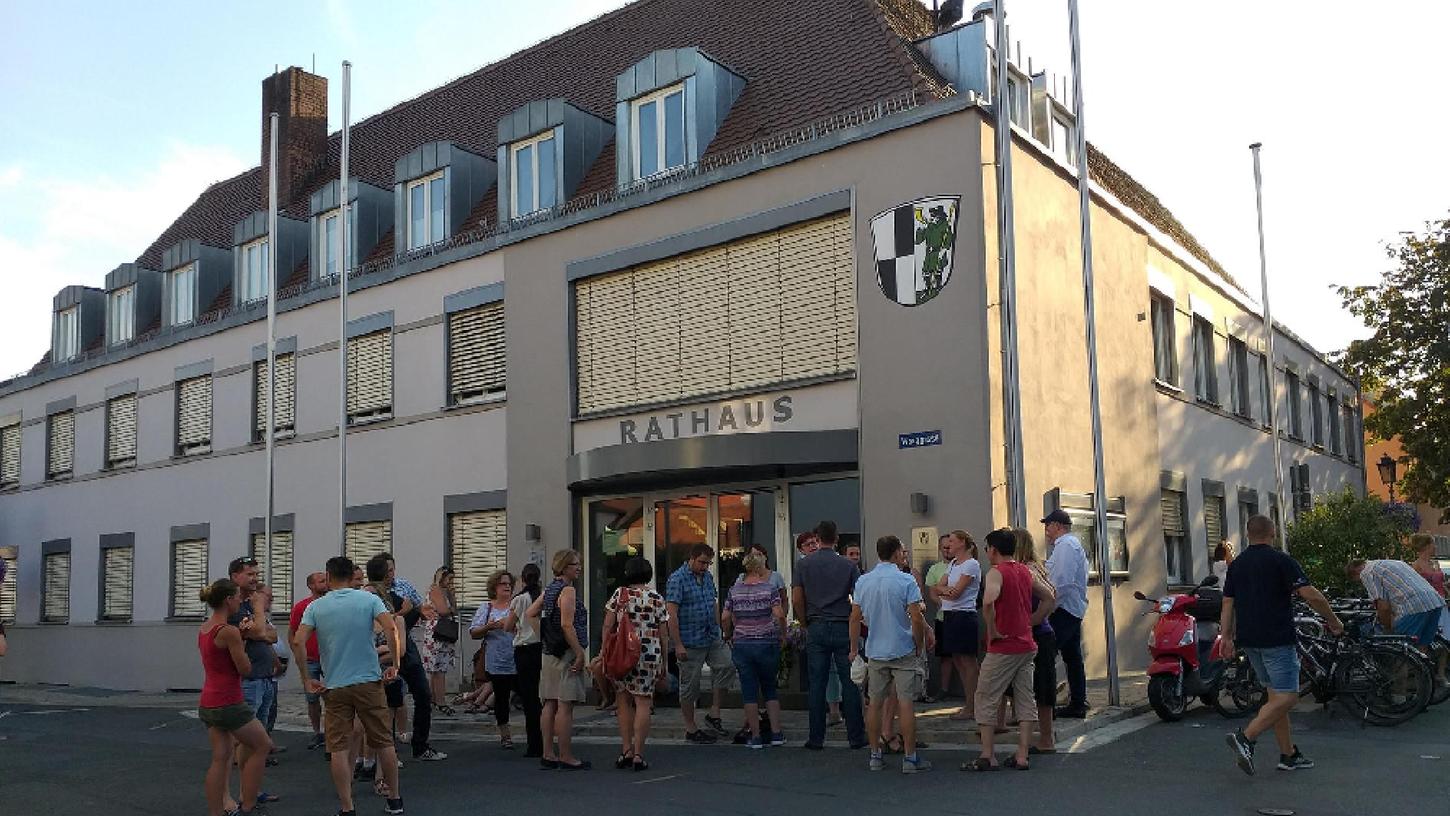 Baiersdorf: Eltern kritisieren Stadtratsbeschluss