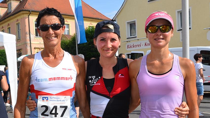 Die schnellsten Damen: Christine Ramsauer, Kim Korber und die Mörlacherin Christina Schöll (v.li.)