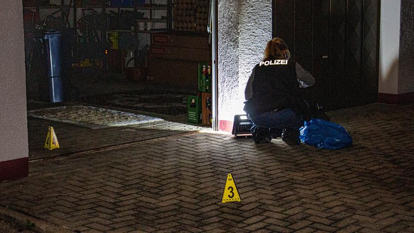 Attacke mit Metallstange in Hilpoltstein: Polizei schießt auf Angreifer