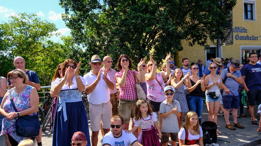 Jura-Volksfest 2019: Festzug begeistert die Zuschauer (Teil 2)