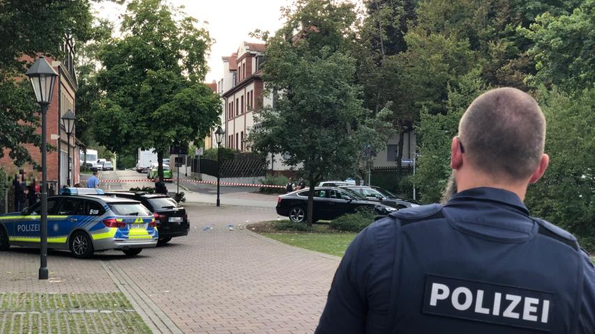 Polizei schießt bei SEK-Einsatz in Stein: Mann schwer verletzt
