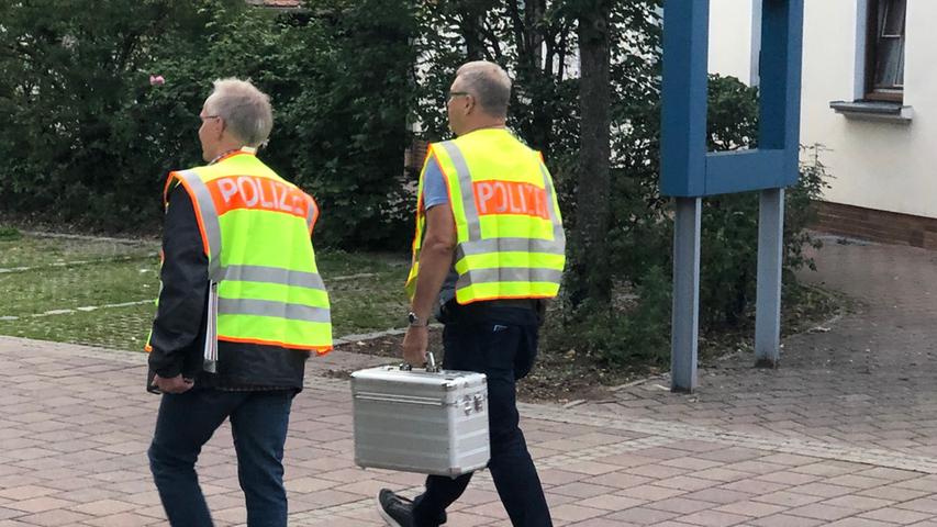 Polizei schießt bei SEK-Einsatz in Stein: Mann schwer verletzt