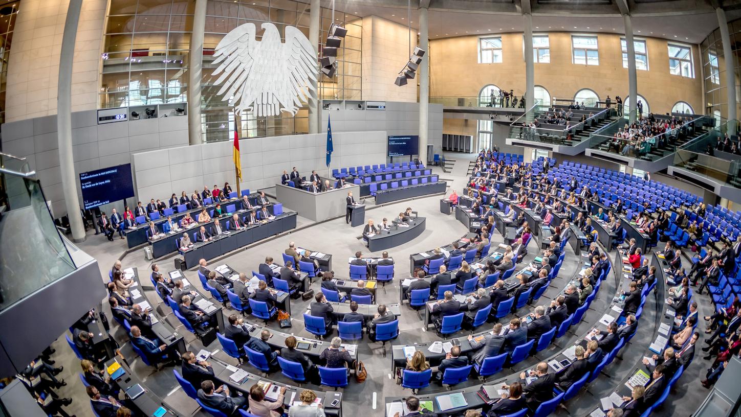Kommentar: Die große Kohle für Politiker in Berlin