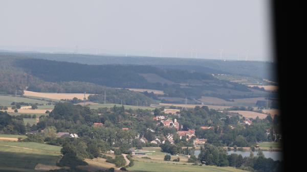 Blick auf Obernzenn aus dem Chinook heraus