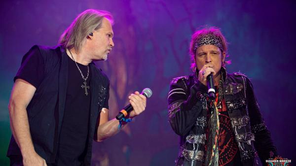 Tobias Sammet singt eigentlich als Frontmann der Metalband Edguy. Hin und wieder jedoch hat er Lust auf epische Abwechslung - und gründete deshalb das All-Star-Projekt "Avantasia".