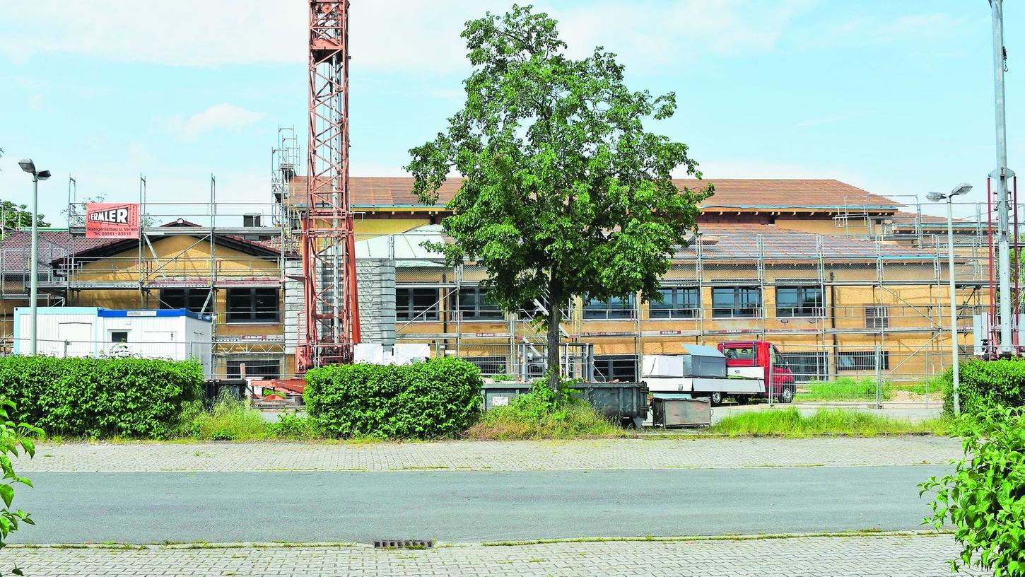 Lindelberghalle in Igensdorf: Baustopp