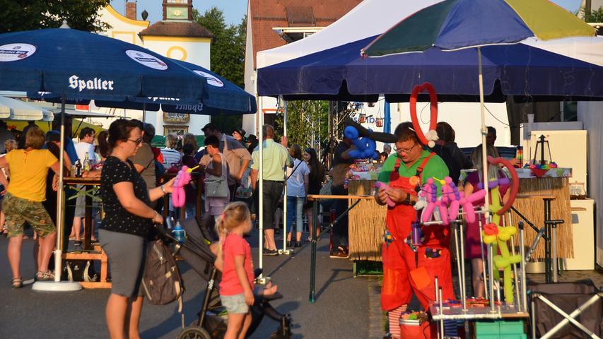 Köstlichkeiten und fetzige Musik: Allersberger feiern beim Bürgerfest