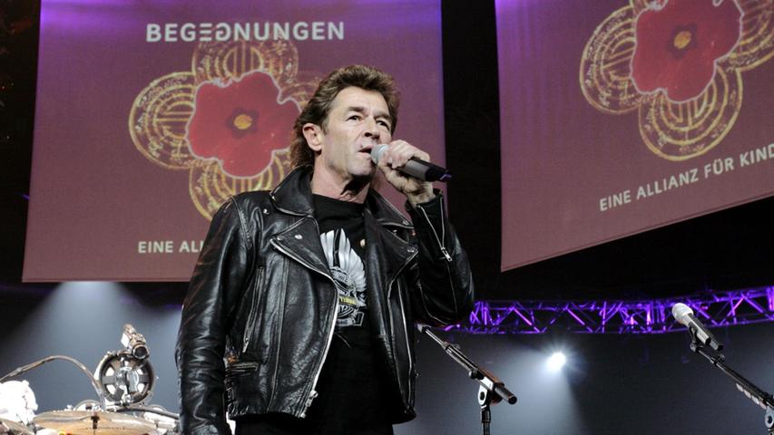 Peter Maffay probte im April 2007  in der Mannheimer Maimarkthalle für sein internationales Musik-Projekt "Begegnungen".