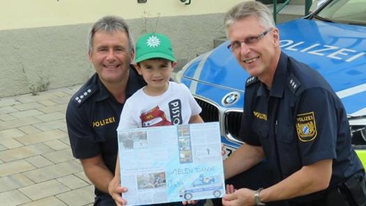 Nach Geburtstagsbesuch: Fünfjähriger dankt der Polizei