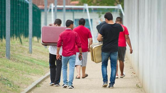 Überraschung im Lastwagen: Jugendliche Flüchtlinge an Bord