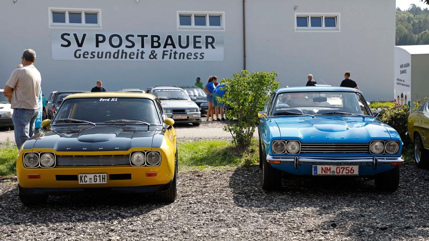 Capri I, II, III — auf dem Gelände des Sportheimes in Postbauer war der Ford Capri in fast allen Variationen zu bewundern. Einige Fans waren von weither angereist.;