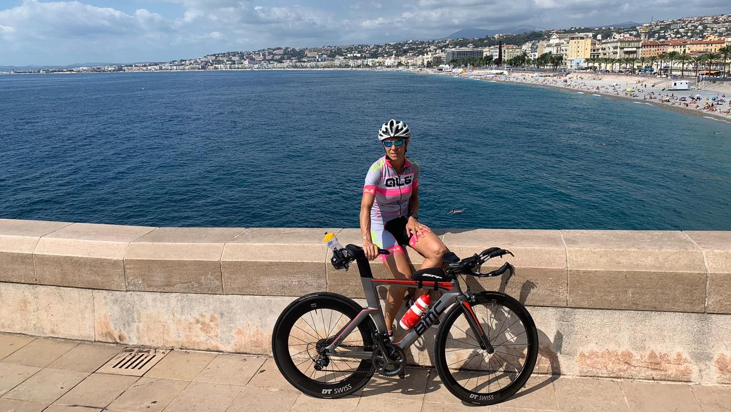 Schon seit einer Woche in Nizza: Triathletin Claudia Heindl.