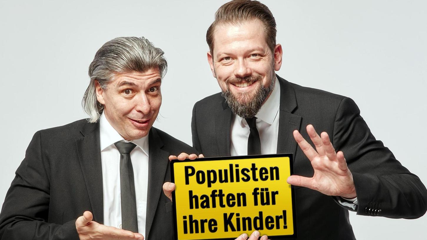 Bunter Programm-Mix im fifty fifty: Das Duo ONKel fiSCH warnt unter anderem vor Populisten.