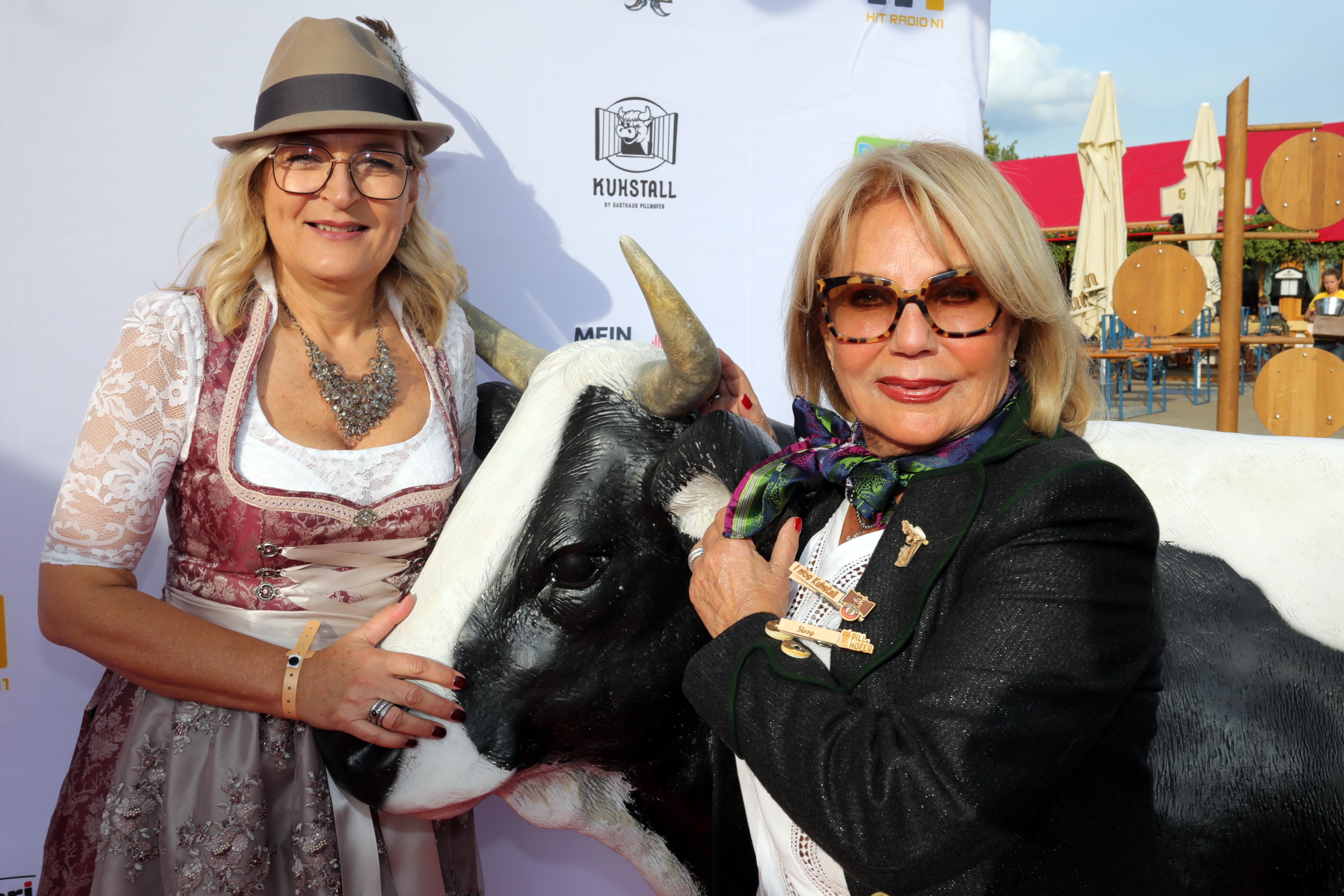 Silke Schramm und Sissi Kleinke-Kühnel.