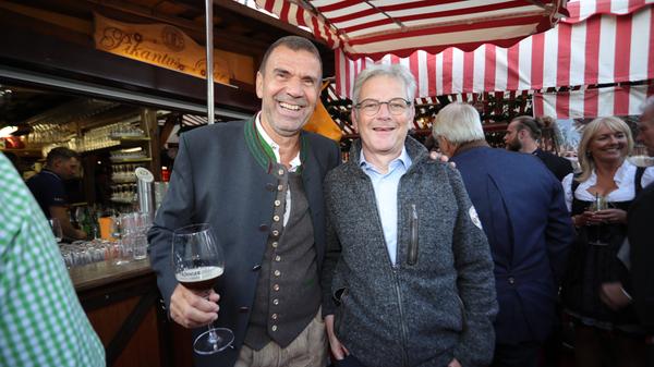 Rechts im Bild: Andreas Radlmaier, der Projektbüroleiter des Kulturreferats der Stadt.