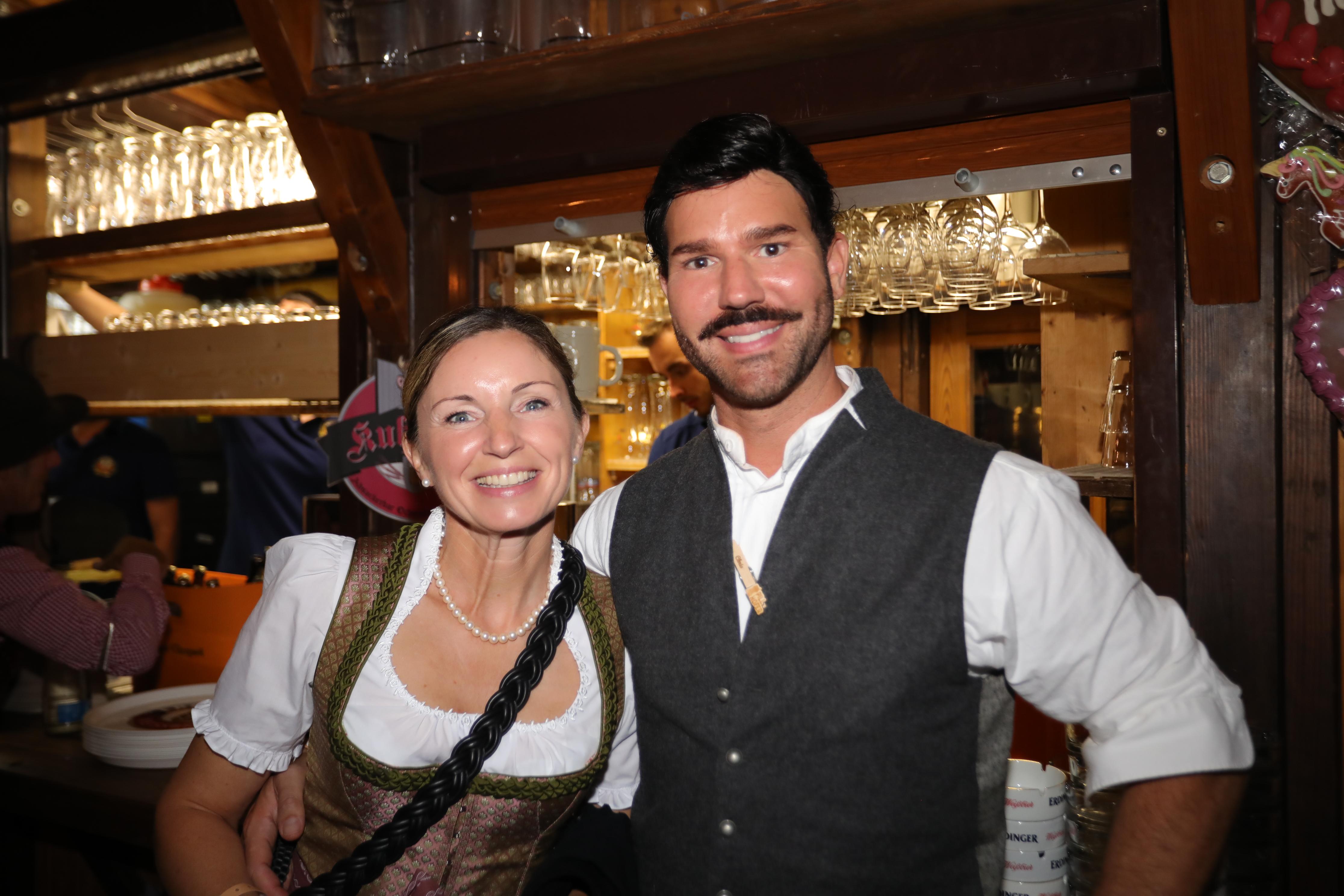 Christian Wagner (r.) vom Sissy's-Kuhstall-Team.