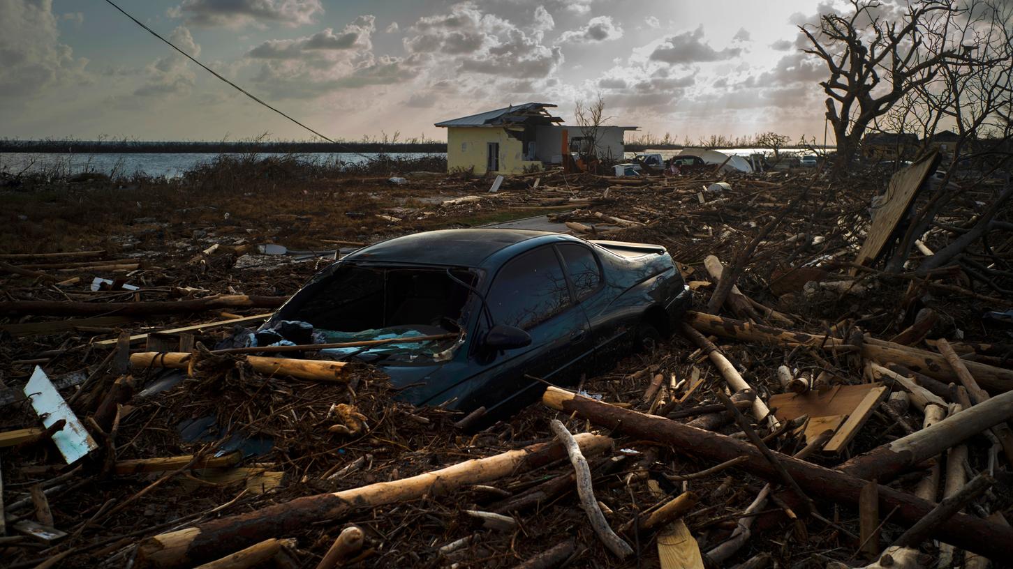 Nachdem Hurrikan "Dorian" vergangene Woche über die Bahamas gewütet hatte, werden noch immer rund 2500 Menschen vermisst.